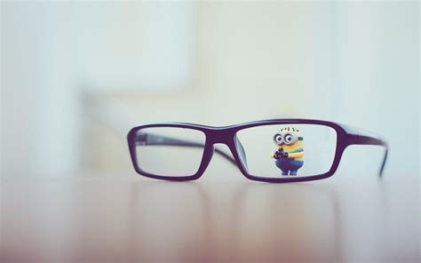 Cute Glasses Wallpapers Top Free Cute Glasses Backgrounds Wallpaperaccess
