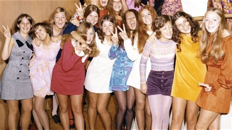 Teen Fashion Of The 1960s Life In America Youtube