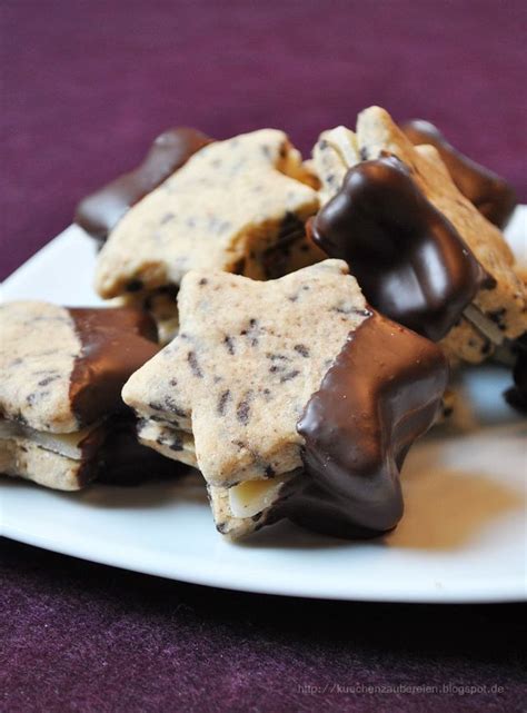 Jetzt ausprobieren mit ♥ chefkoch.de ♥. Mandel-Schoko-Sterne mit Marzipan-Nougat-Füllung ...