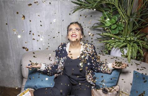 Ce mardi 15 octobre, ines reg était l'invitée de cyril hanouna dans tpmp. Inès Reg rejoint la troupe des enfoirés, des internautes ...