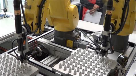 Robotic Torque Screwdriver Assembly Workcell Youtube
