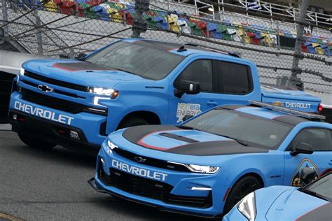 Will The 2022 Chevy Silverado Be Available With Rapid Blue Paint