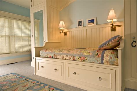 Find the best trundle bed kids' beds & bedroom sets for your home in 2021 with the carefully curated selection available to shop at houzz. Innovative daybeds with trundles in Bedroom Traditional ...