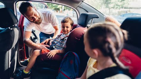 How To Keep Your Kids Safe In The Car