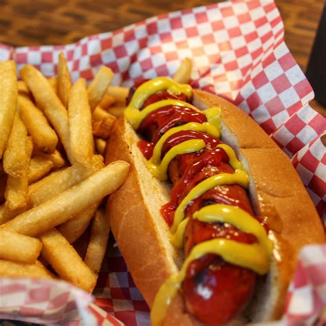 About — FLAT TOP JOHNNY'S