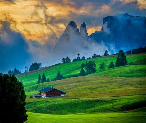 デスクトップ壁紙 1400x1185 Px キャビン 雲 ドロミテ山脈 草 イタリア 風景 自然 空 日没 木
