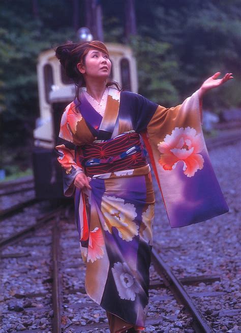 Nishizaki Green Nude Picture Kimono Photogravure Images Actress