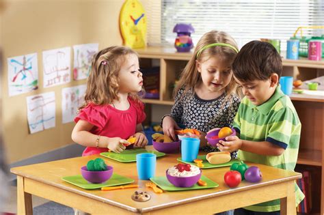 Learning Resources Classroom Play Food Set School
