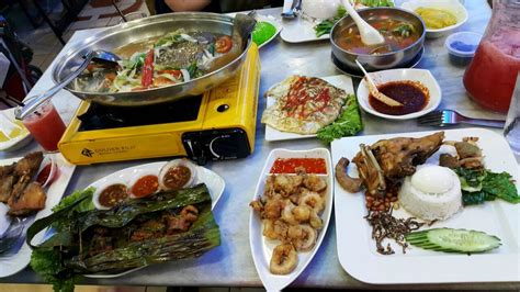 In restaurant nasi lemak ayam kampung geweest? WANDERLUST DJ: WEIL Hotel & Nasi Lemak Ayam Kampung, Ipoh