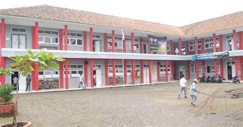 Baca juga info loker : Lowongan Kerja Guru SMK Al Falah Tanjungjaya Tasikmalaya ...