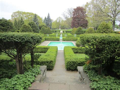 Torontos Gardens Will Inspire And Entertain You This Summer Toronto Star