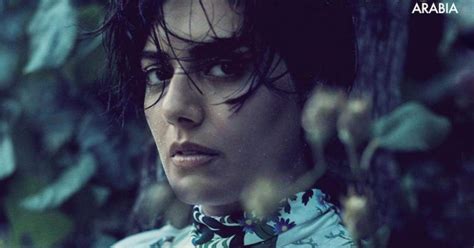 #هيا_عبدالسلام فنانة احترامها و أدبها و حياها يدرس مثال جميل و راقي للأنوثه. هيا عبد السلام نجمة Vogue الأولى في 2020 | ET بالعربي