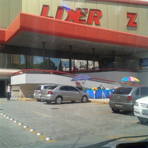La estructura del sitio web es tradicional. Supermercados Líder & Magazan - Belém, PA