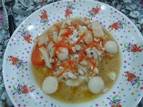Bagi mereka yang pertama kali merasainya pasti akan teringin lagi untuk memakannya. NAZREENNS: KUEH TEOW KUNGFU