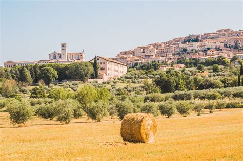 Travel Guide To Umbria The 6 Best Things To Do Roselinde