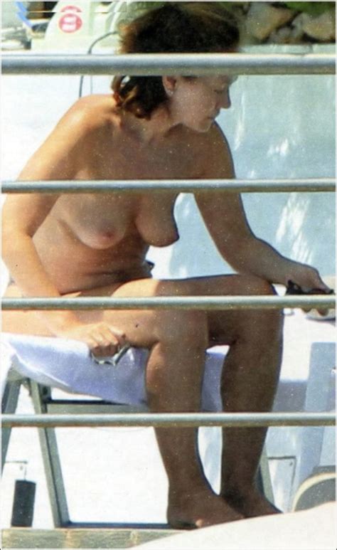 Elena Sofia Ricci Nude Topless Photos The Fappening Free Nude Porn Photos
