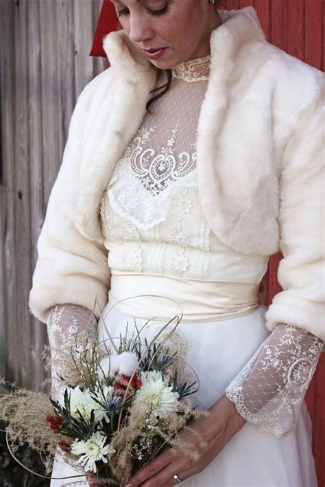 Rustic Vintage Winter Wedding Style Dkin Photography
