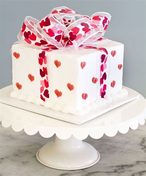 Variations include cupcakes, cake pops, pastries, and tarts. Bakery Cakes | Valentines day cakes, Cake packaging ...