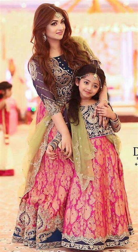 belleza y refinamiento indios mother daughter fashion mother daughter matching outfits mother