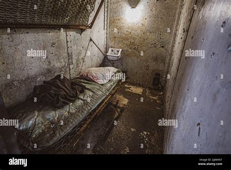 Worst Prison Cell