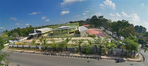 Sekitar 4.739 orang lulusan sd tersebut terjaring sesuai zonasi atau jarak rumah ke sekolah, 92 orang siswa berprestasi dan. Tentang Yayasan Regina Pacis Cabang Jambi | Regina Pacis ...