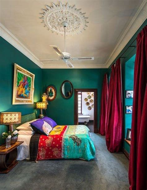 Emerald Green Dark Green Bedroom How To Create A Calming Oasis