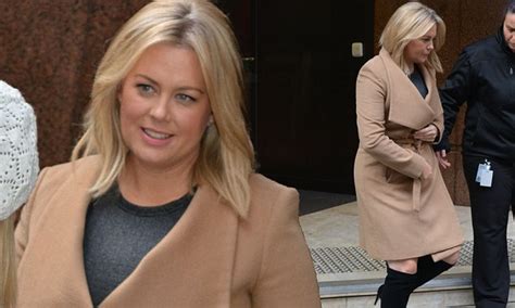 Sunrise Samantha Armytage Shows Off Her Sexy Side As She Leaves The Studios Daily Mail Online