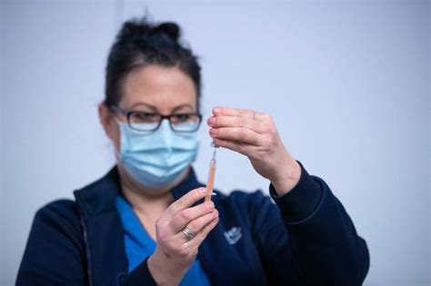 In the u.s., the delta variant now represents roughly 6% of all cases, according to dr. Covid hotspots map: The FIVE Delta hotspots as 90 percent ...