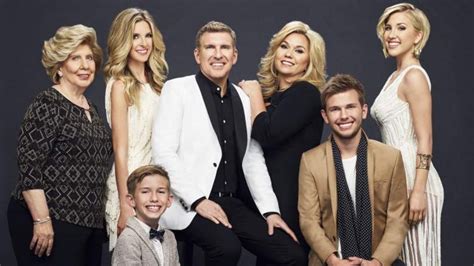 chrisley knows best season 9 plot cast ratings and reviews