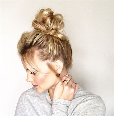 A loose and messy bun can rest at the base, for a casual hairdo that is also classy. Tutorial for this cute simple updo ! | Hair tutorials for ...
