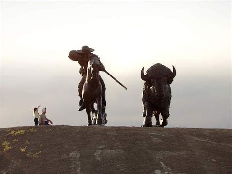 4.3 out of 5 stars 22. Giant bronze statue of Buffalo Bill in Oakley, Kan., where ...