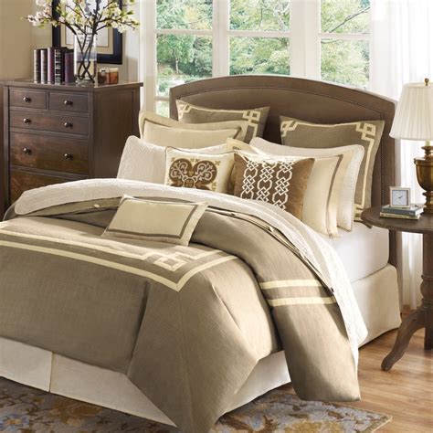 The cotton satin is used on the front, and the percale cotton is designed to give a 100 this comfortable square and best comforter set, king size, made of fine cloth, can be easily washed. King Size Bedding Sets: The Sense of Comfort - Home ...