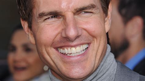What Really Happened To Tom Cruise S Teeth Newsfinale