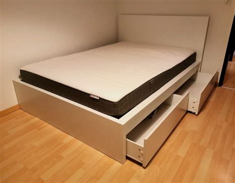 Mit lattenrost und 4 bettkästen. Ikea Bett MALM Weiss (komplett) kaufen auf Ricardo