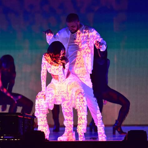 Rihanna En Pleno Twerking A Drake En Los Brit Awards 2016