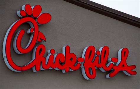 Chick Fil A Employee Shot By Delivery Driver Over Food Dispute Police