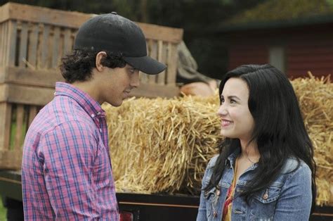 Camp rock 2 costars, tour mates, and former it couple demi lovato and joe jonas on being together. Demi Lovato Reveals the Exact Moment She 'Freakin' Fell in ...
