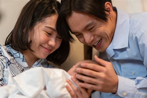 Jul 04, 2020 · 若手実力派として注目される女優・森七菜のファースト写真集「peace」（ギャンビット）が、8月31日に発売されることが. 『エール』窪田正孝＆二階堂ふみ、女の子誕生! ネット祝福 ...