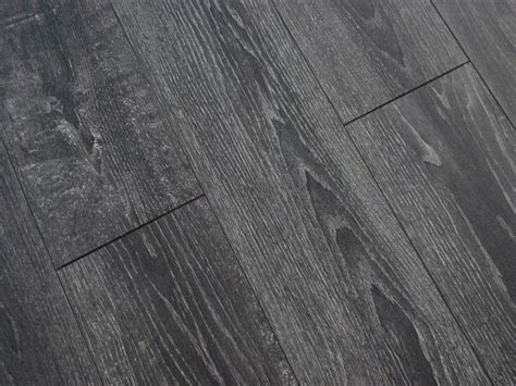 Thus, dark floors or walls can have a truly impressive gray is a really flexible color. Trendy wood laminate flooring installation cost to inspire ...