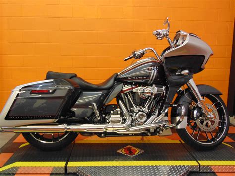 Pre Owned 2019 Harley Davidson Cvo Road Glide Custom Fltrxse