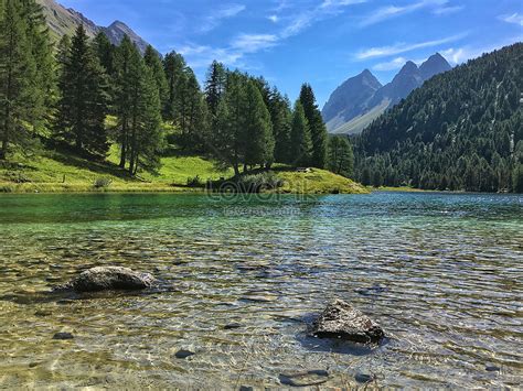 A Landscape Of Lakes And Mountains In Switzerland Picture And Hd Photos