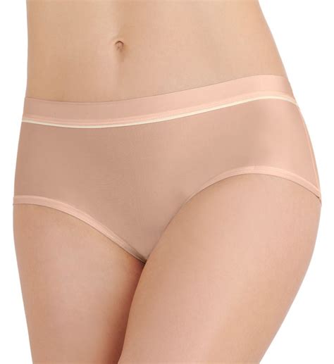 Vanity Fair Womens Vanity Fair 18195 Light And Luxe Hipster Panty
