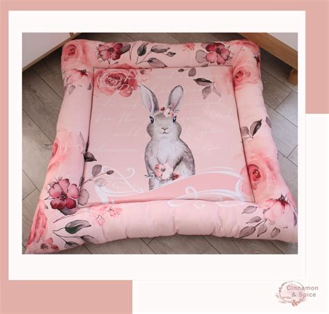 Playmat French Twist Rose Bunny Cinnamon And Spice