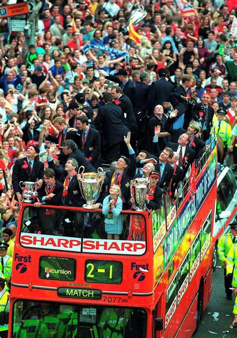 Manchester United Treble 1999 15 Years On 30 Stunning Pictures As
