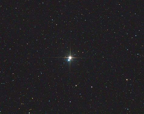 Albireo A Double Star In Cygnus Notable For The Distinct Flickr