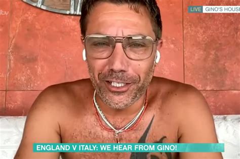 Itv This Morning Gino Dacampo Makes Surprise Shirtless Appearance And