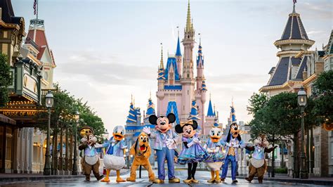 Walt Disney Worlds 50th Anniversary Party Starts Oct 1