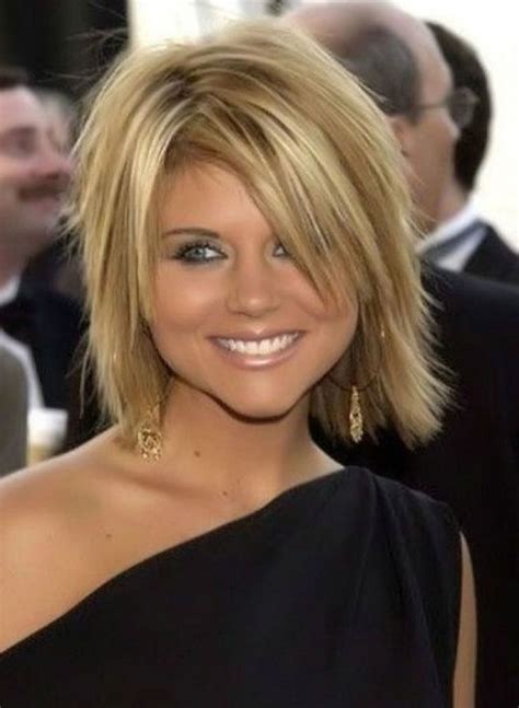 15 Collection Of Shaggy Bob Hairstyles With Fringe In 2021 Choppy Bob Hairstyles Choppy Bob