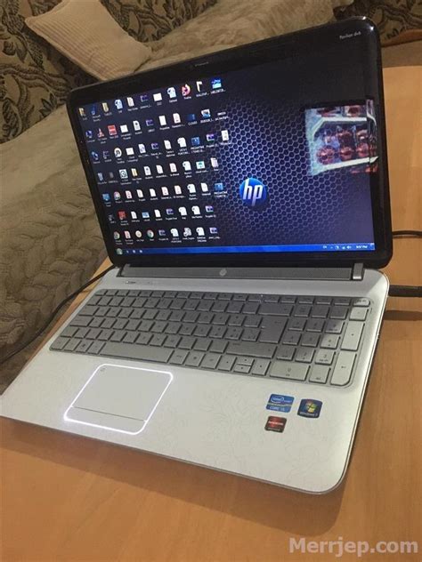Use the following procedure, and handle the music stand with care. Llaptop HP i5 | Therandë
