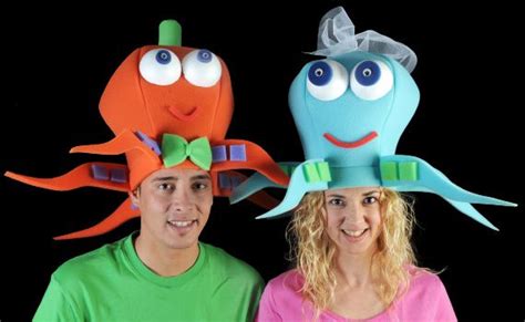 Los mejores precios en maletas de moto con el mejor servicio. Gorros de gomaespuma con divertidos colores y con forma de ...